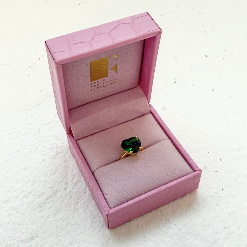 Gold Green Heart Stone Ring